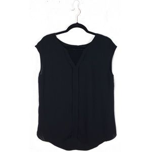 Worthington | NEW Black flowy Blouse